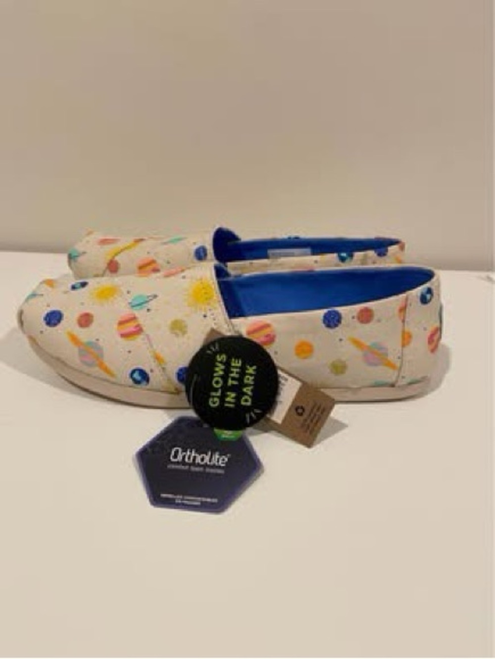 TOMS Kids Planet Print Slip-On Shoes - Cream with Blue Insole - Picture 5 of 6